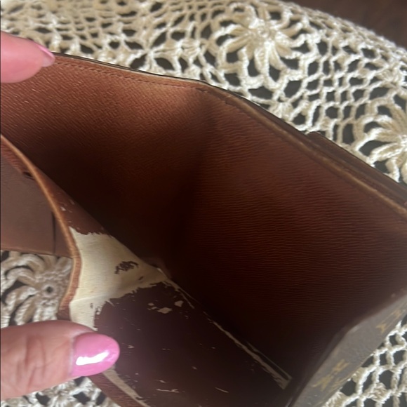 Louis Vuitton Monogram Brown Wallet - Picture 5 of 8